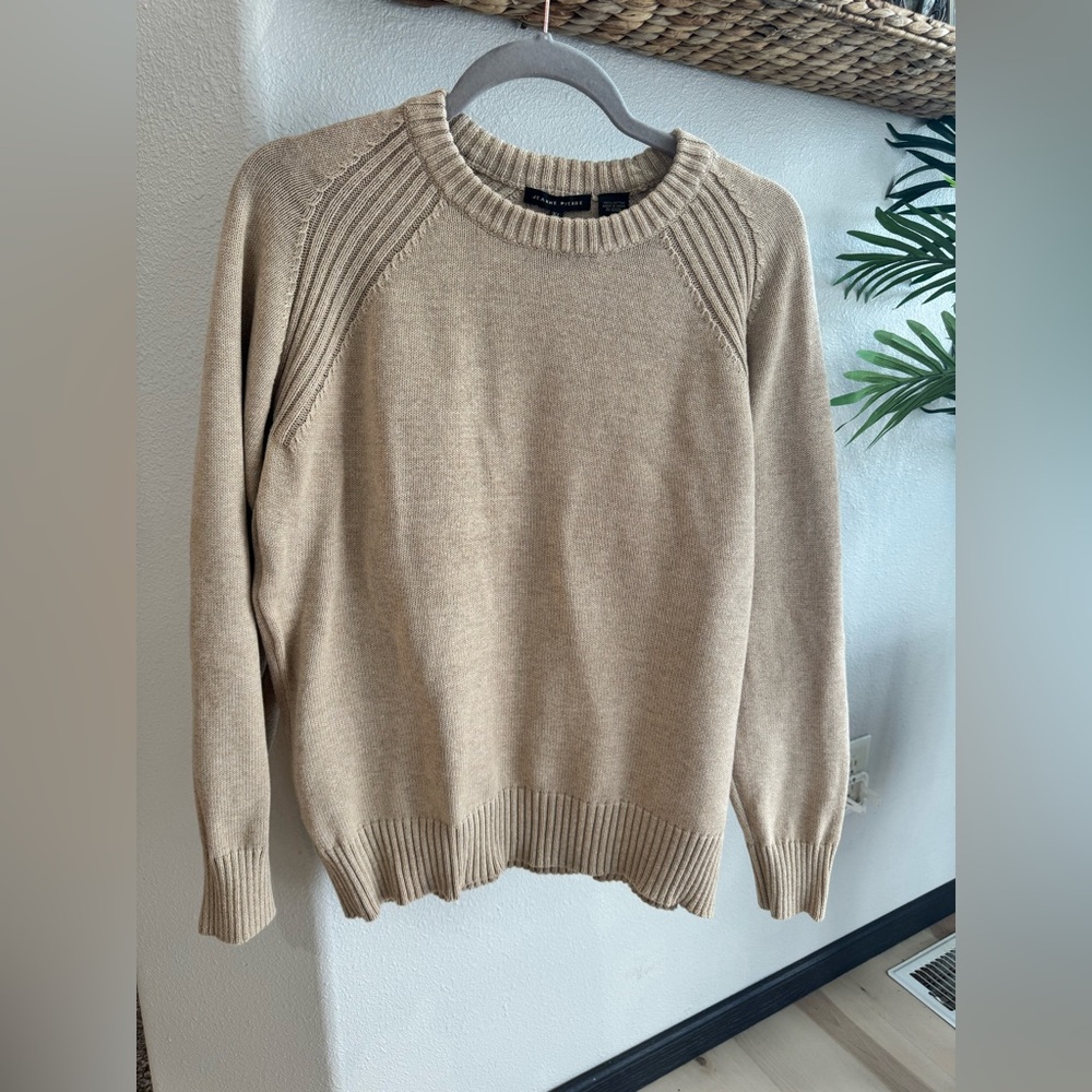 JEANNE PIERRE Men's Tan Raglan Crewneck Sweater. Vintage 90’s/Y2K